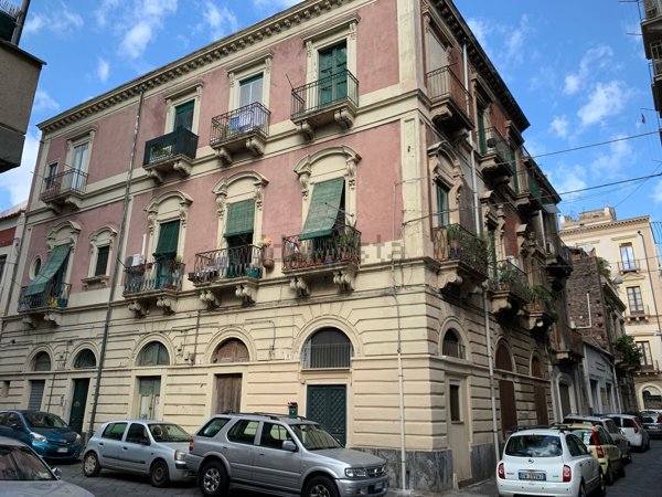 appartamento in vendita a Catania in zona Centro Storico