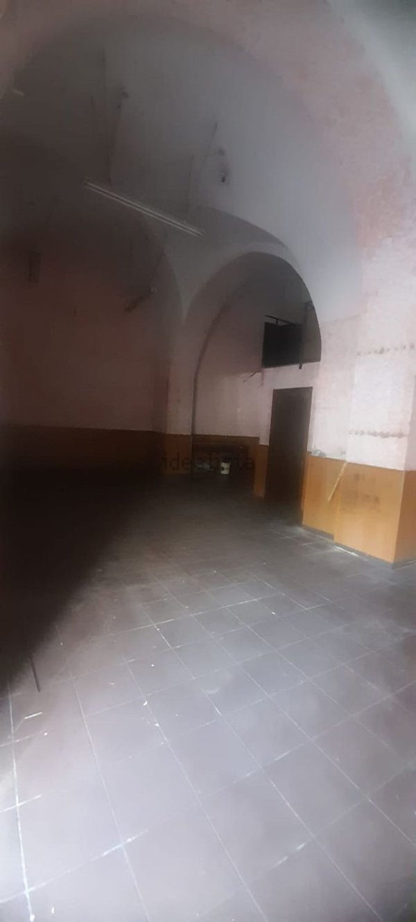 negozio in vendita a Catania in zona Centro Storico