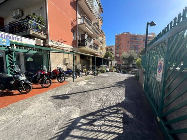 negozio in vendita a Catania