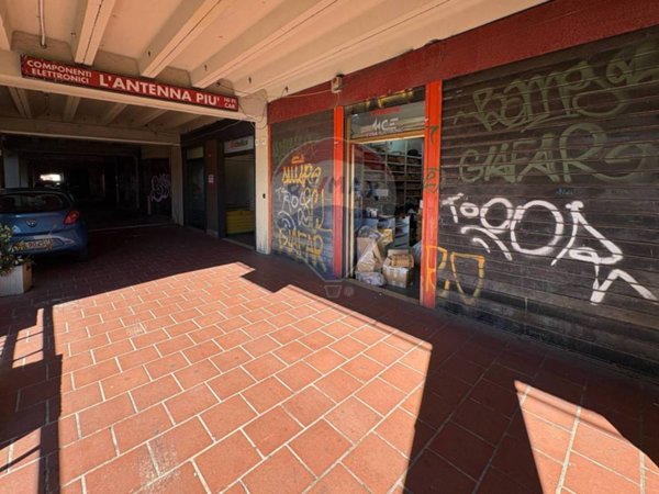 negozio in vendita a Catania
