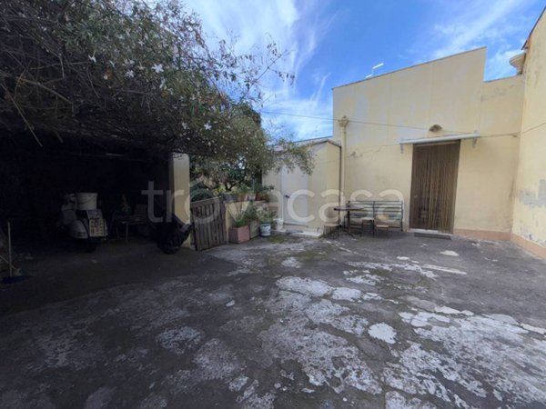 casa indipendente in vendita a Catania in zona Centro Storico