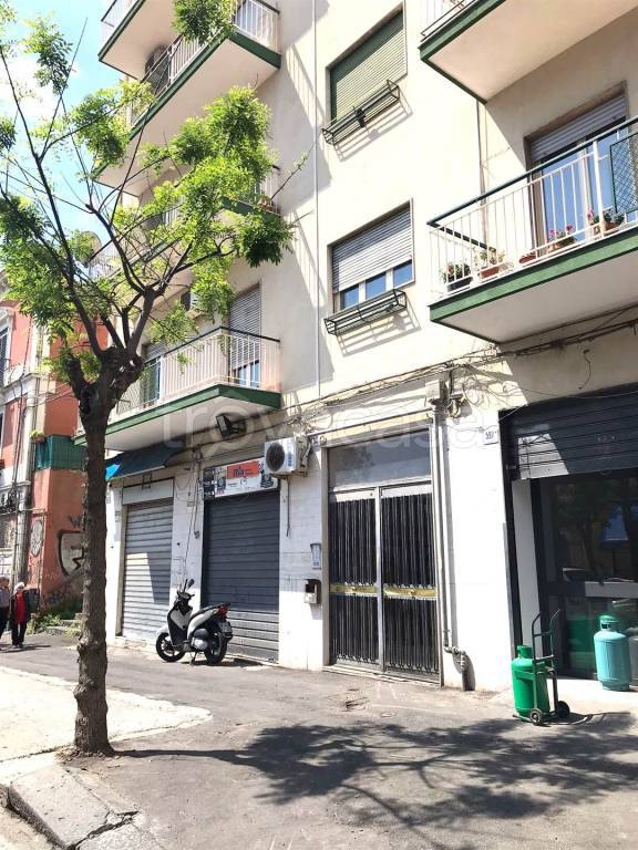 locale commerciale in vendita a Catania in zona Centro Storico