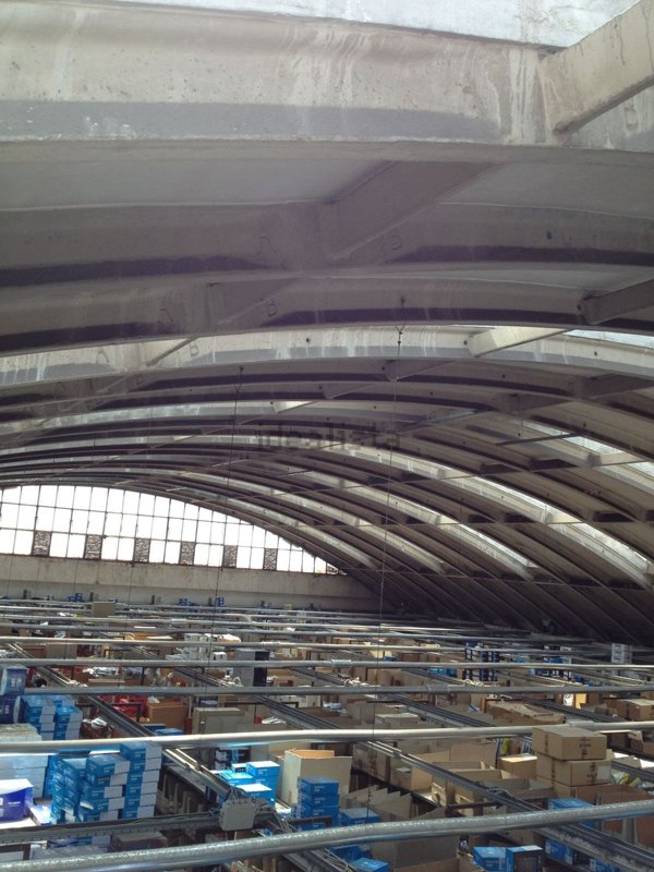 locale di sgombero in vendita a Catania