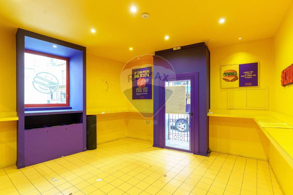 locale commerciale in vendita a Catania in zona Barriera del Bosco