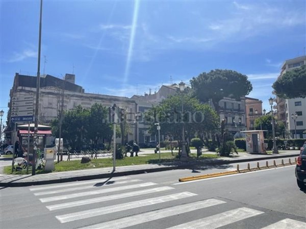 locale commerciale in vendita a Catania
