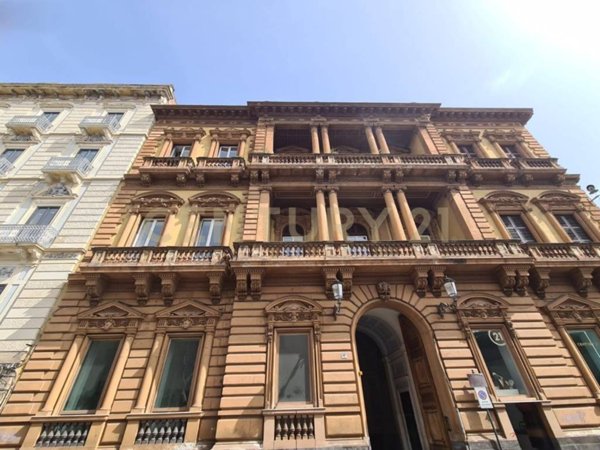 intera palazzina in vendita a Catania
