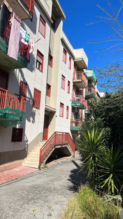 appartamento in vendita a Catania in zona Librino