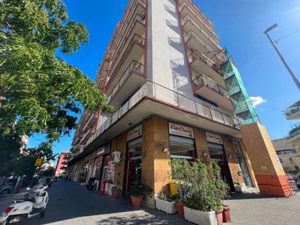 negozio in vendita a Catania in zona Picanello