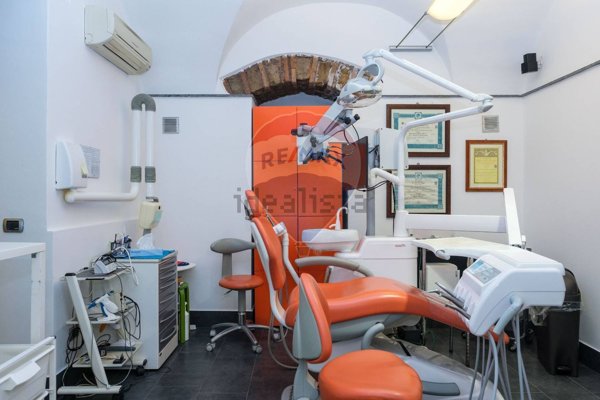 casa indipendente in vendita a Catania in zona Fontanarossa