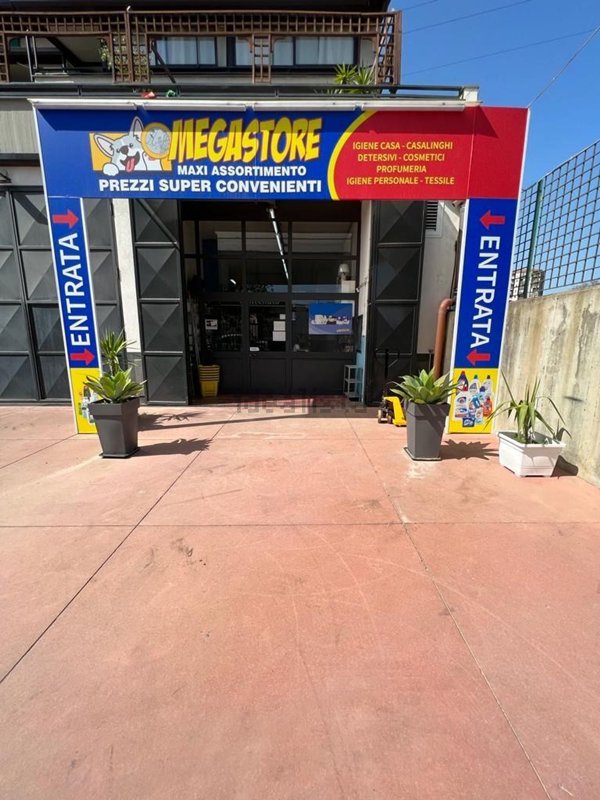 negozio in vendita a Catania