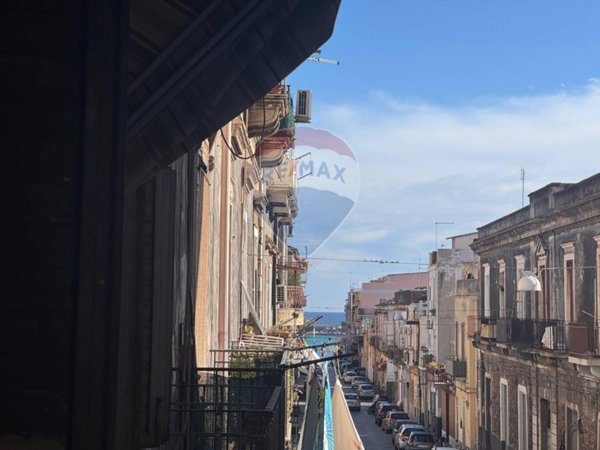 appartamento in vendita a Catania in zona Centro Storico