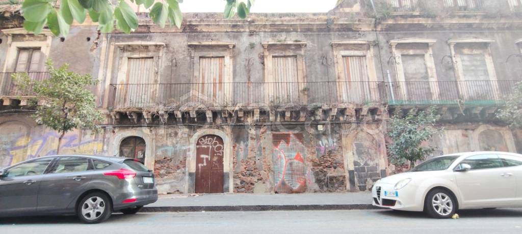 appartamento in vendita a Catania in zona Centro Storico