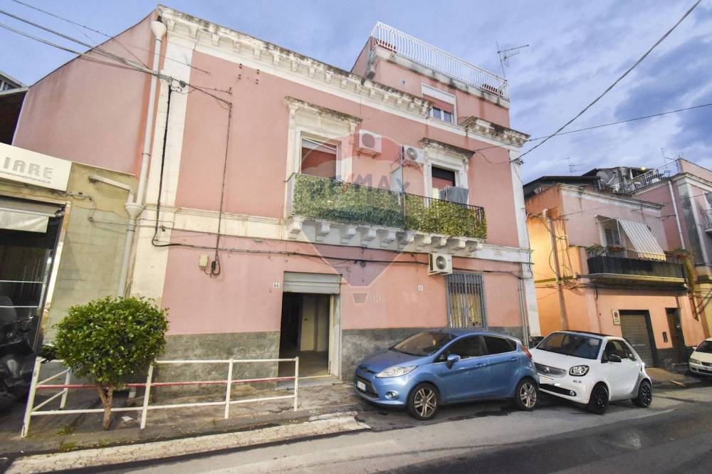 negozio in vendita a Catania
