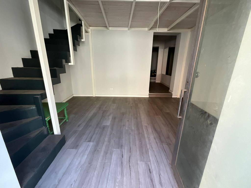 negozio in vendita a Catania