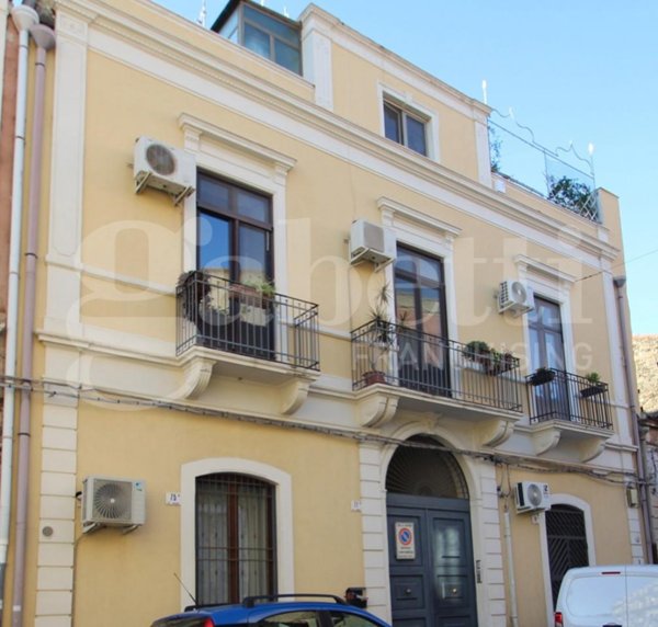 appartamento in vendita a Catania in zona Picanello