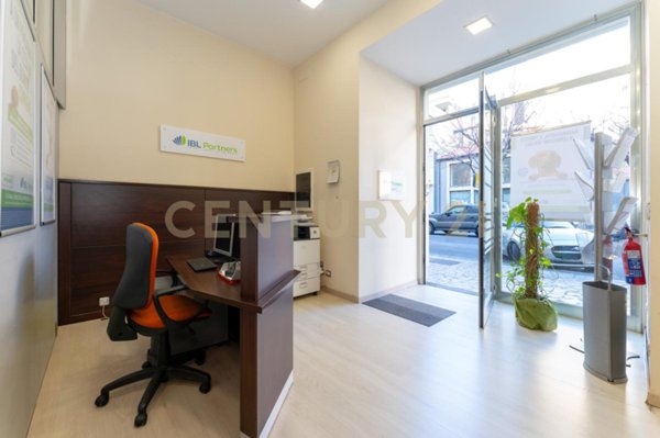 locale commerciale in vendita a Catania