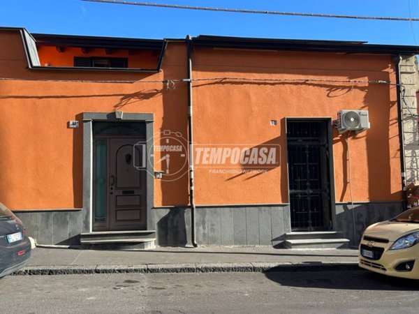 casa indipendente in vendita a Catania in zona Picanello