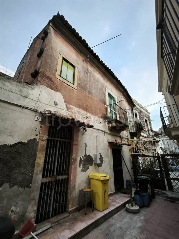 appartamento in vendita a Catania in zona Centro Storico