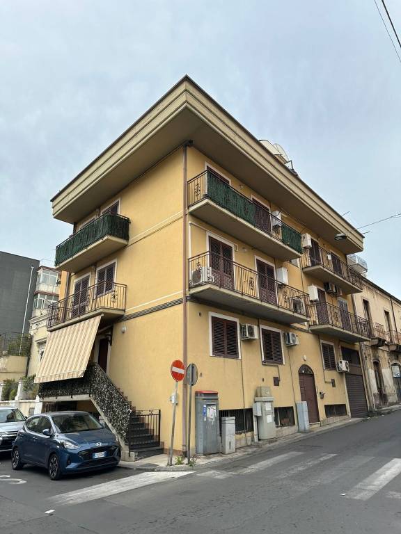 appartamento in vendita a Catania in zona Picanello