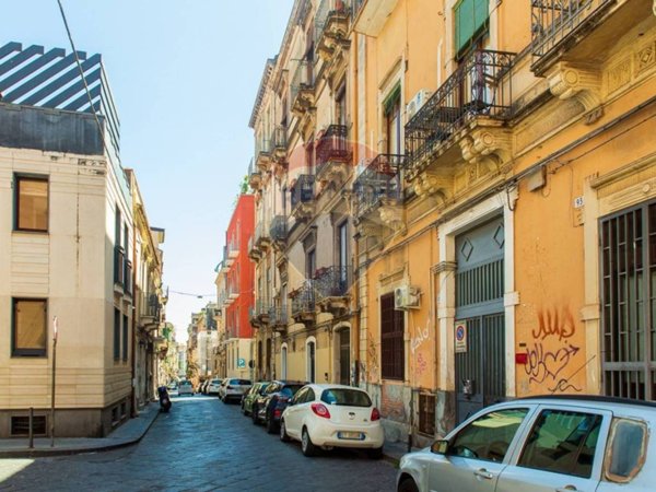appartamento in vendita a Catania in zona Centro Storico