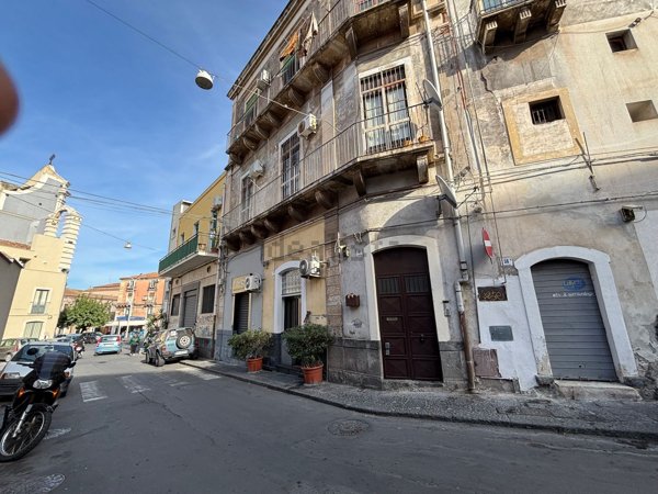 appartamento in vendita a Catania in zona Centro Storico