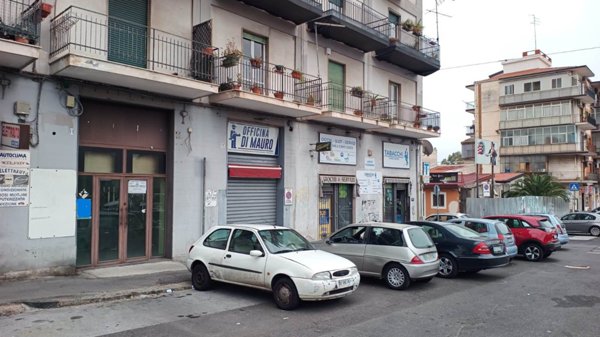 negozio in vendita a Catania