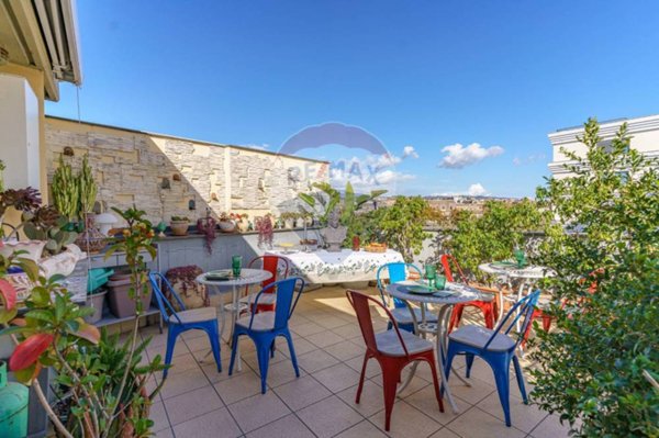 casa indipendente in vendita a Catania in zona Centro Storico