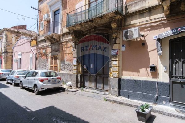 appartamento in vendita a Catania in zona Centro Storico