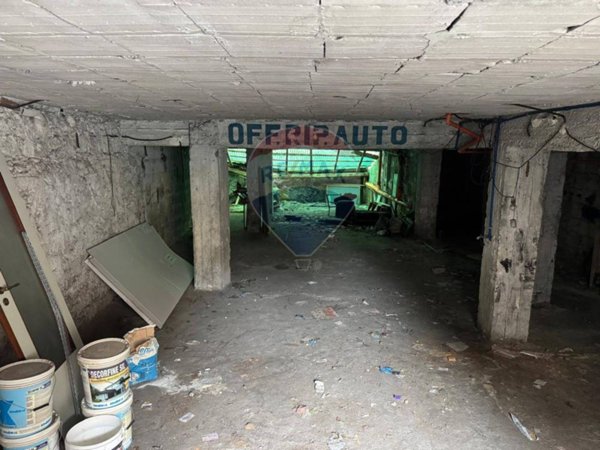 locale di sgombero in vendita a Catania in zona Picanello