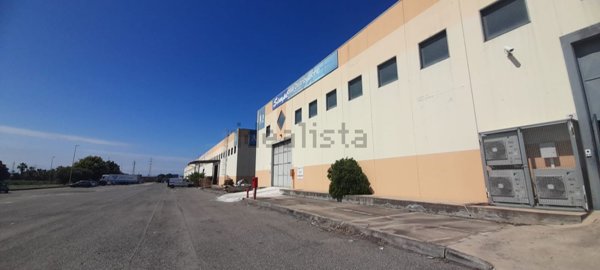 negozio in vendita a Catania in zona Centro Storico