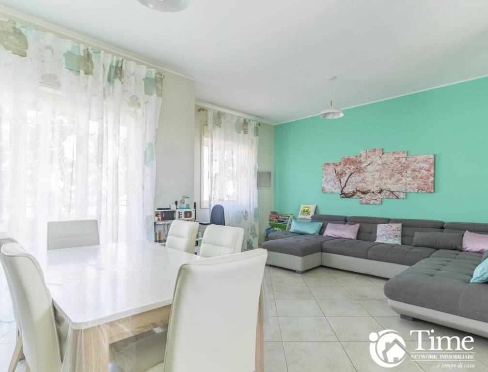 appartamento in vendita a Catania in zona Villaggio Sant'Agata