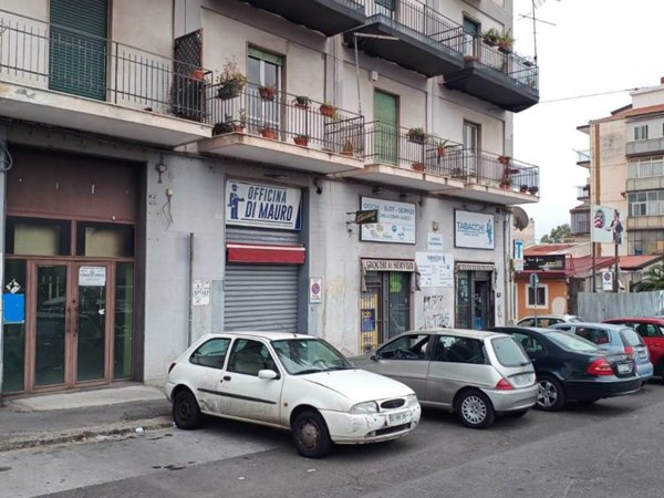 negozio in vendita a Catania in zona Cibali