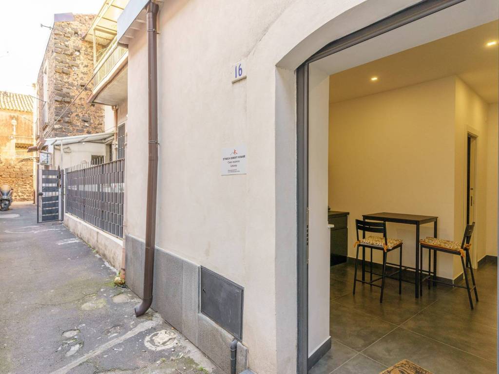 appartamento in vendita a Catania in zona Centro Storico