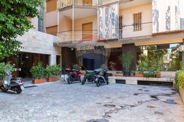 appartamento in vendita a Catania in zona Centro Storico