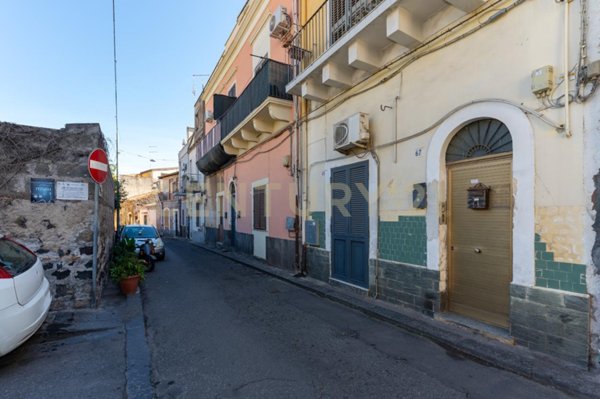 casa indipendente in vendita a Catania in zona Cibali