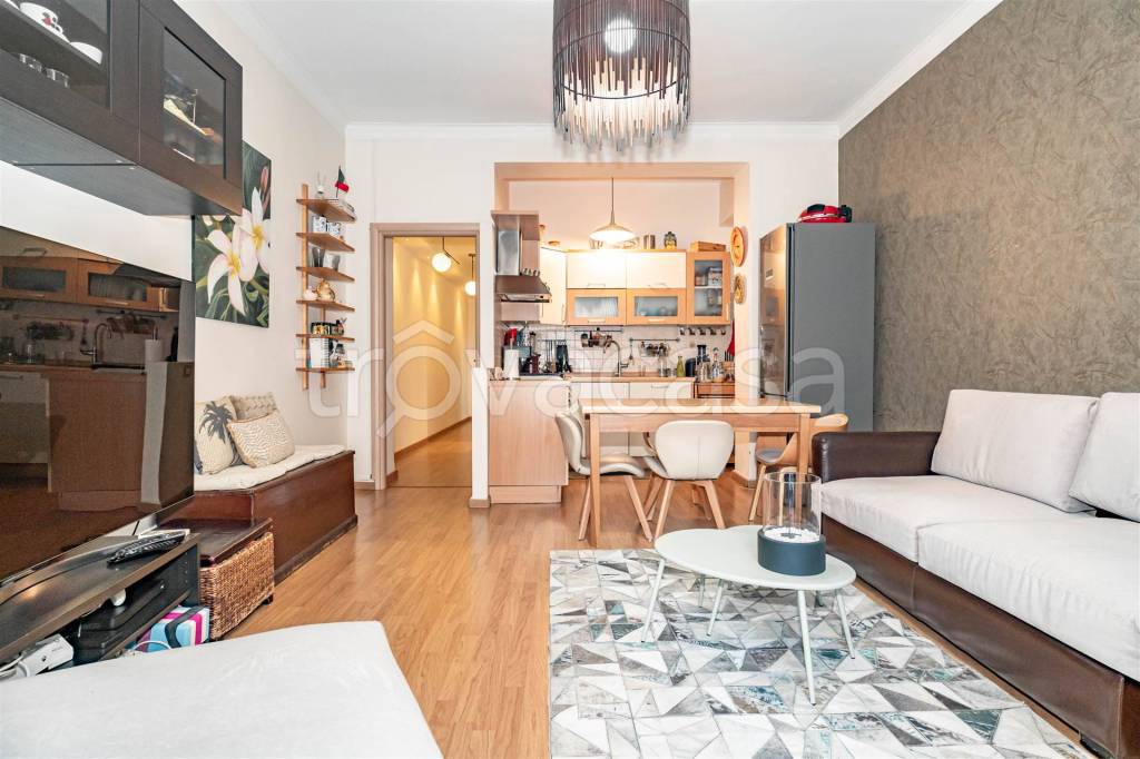 appartamento in vendita a Catania in zona Picanello