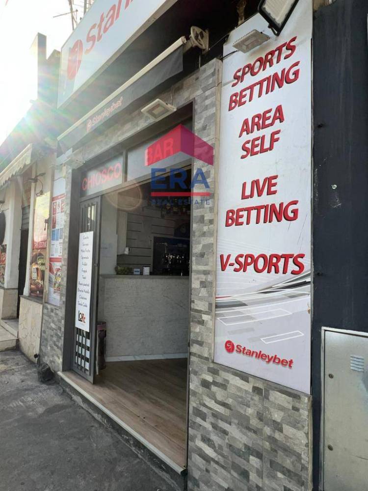 negozio in vendita a Catania in zona Zia Lisa