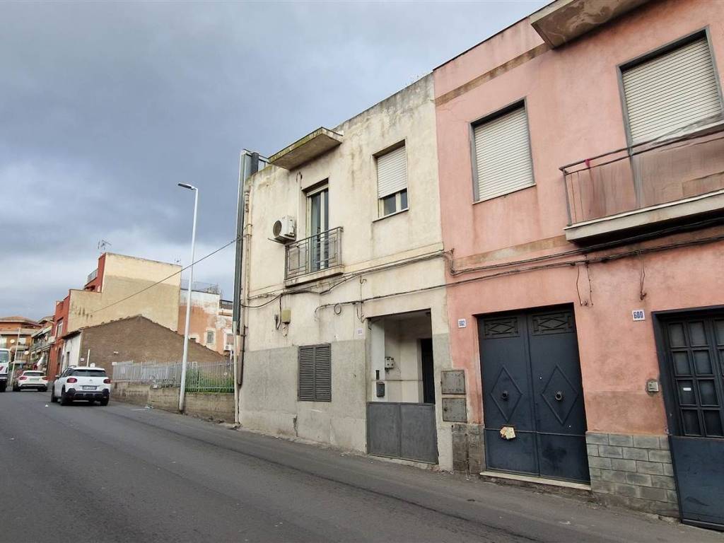 casa indipendente in vendita a Catania in zona San Giorgio