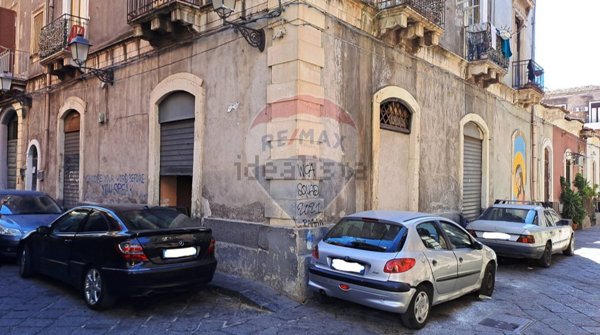 appartamento in vendita a Catania in zona Centro Storico
