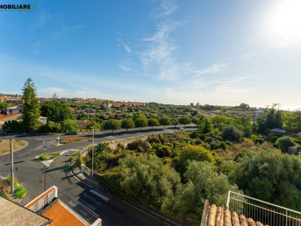 casa indipendente in vendita a Catania in zona Picanello