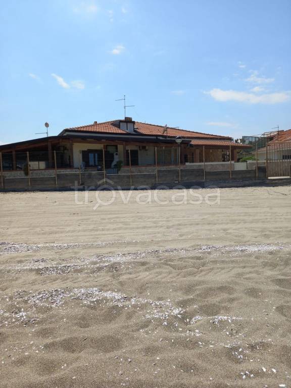 casa indipendente in vendita a Catania