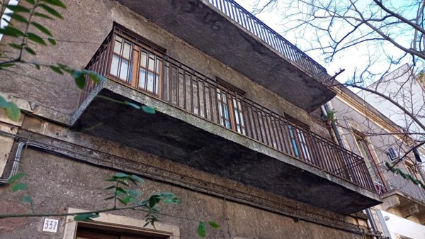 intera palazzina in vendita a Catania