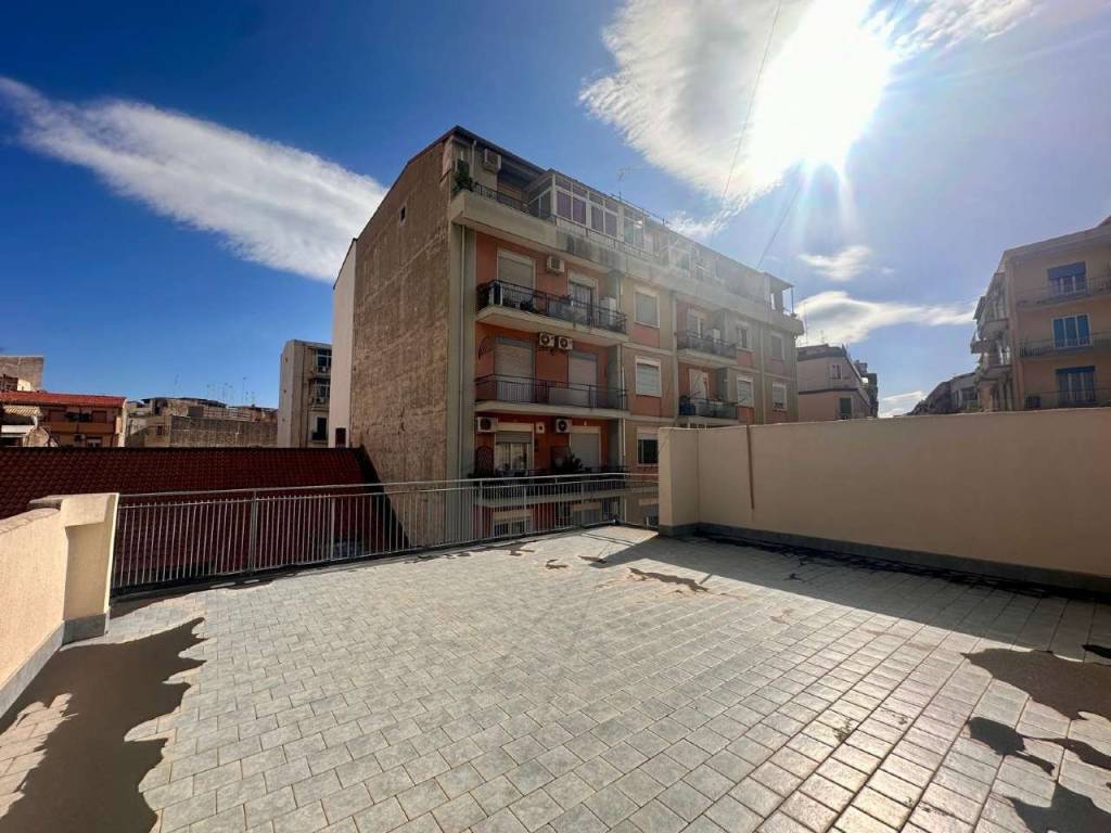 appartamento in vendita a Catania in zona Picanello