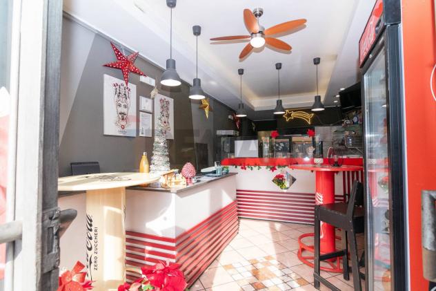 negozio in vendita a Catania in zona Canalicchio