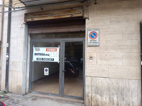 negozio in vendita a Catania in zona Picanello