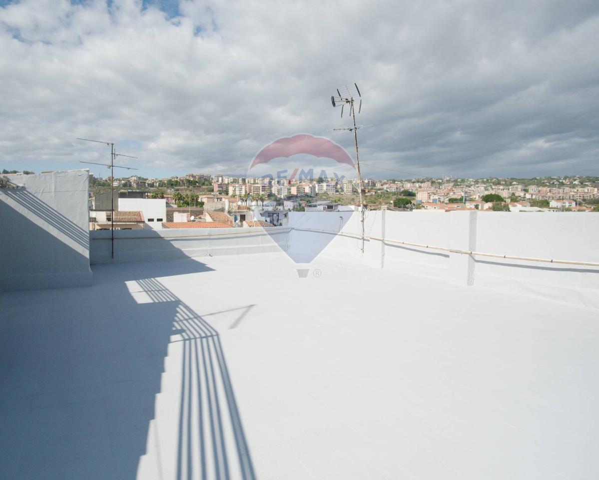 appartamento in vendita a Catania in zona Picanello