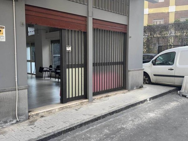 negozio in vendita a Catania