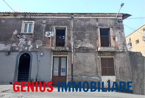casa indipendente in vendita a Catania in zona Centro Storico