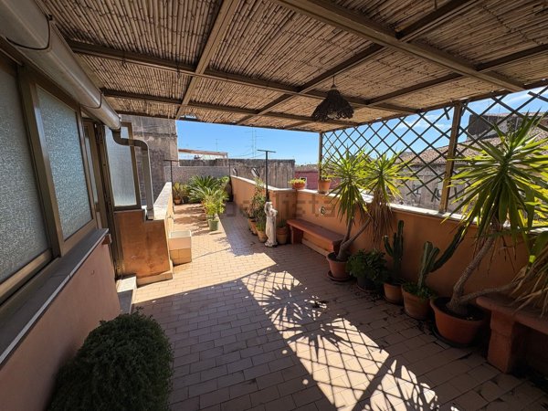 appartamento in vendita a Catania in zona Centro Storico