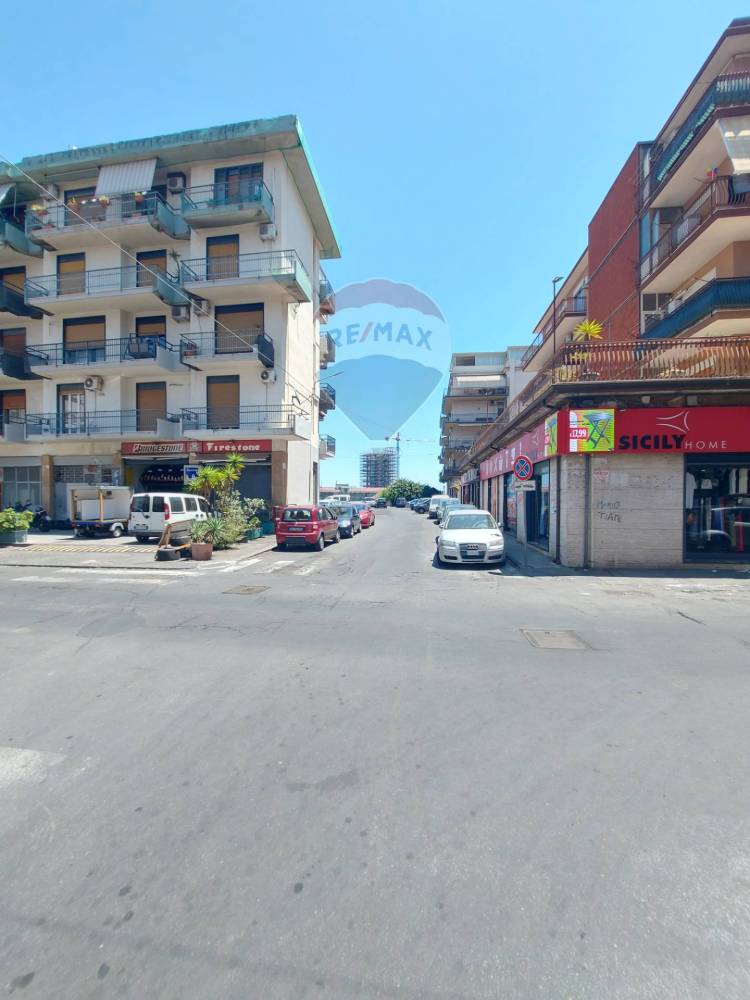 appartamento in vendita a Catania in zona Ognina